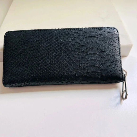 Liebeskind Berlin Lesley Snake Leather Large Zip Around RFID Protection Wallet - Picture 2 of 12